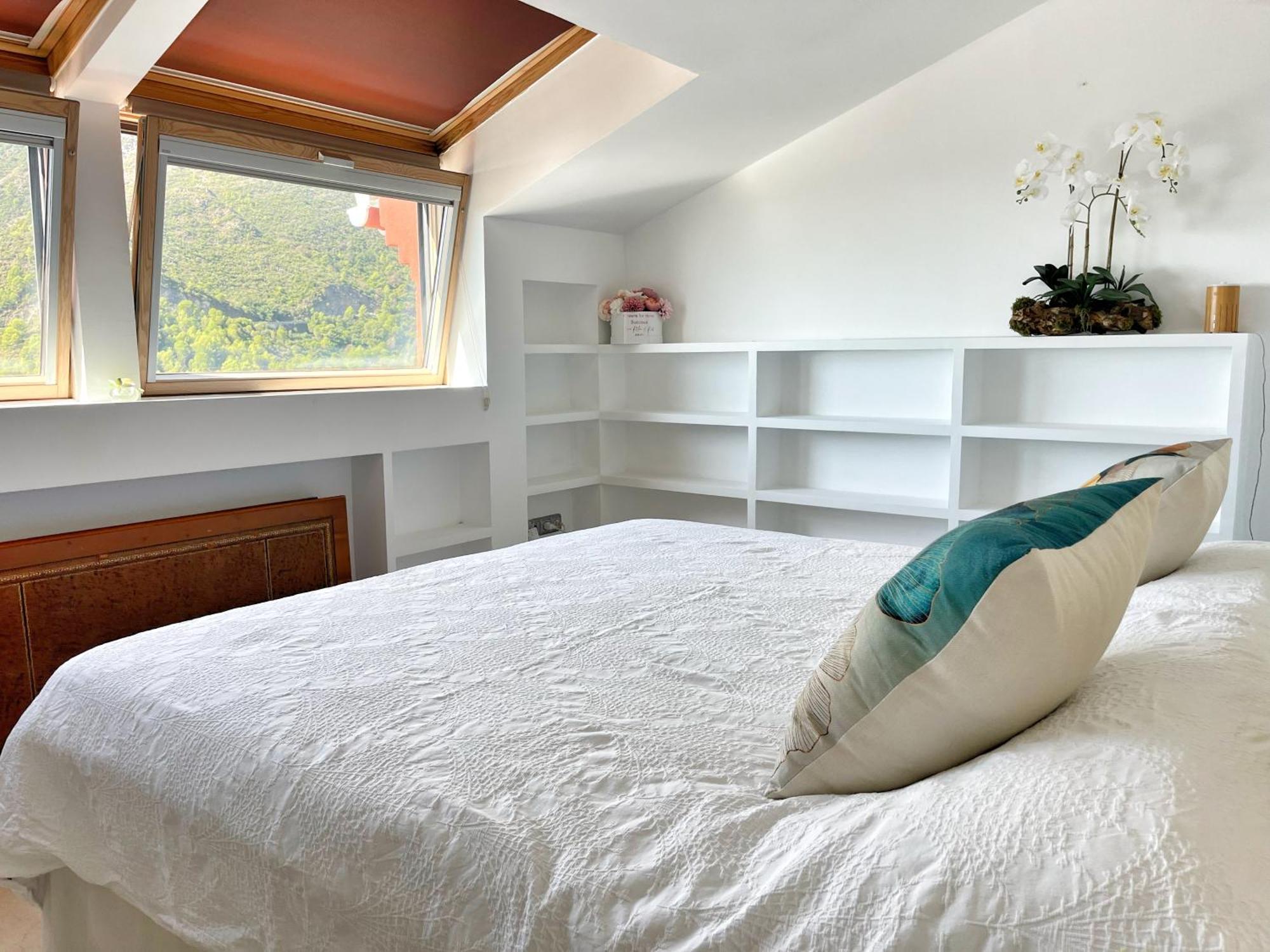 Ojen Penthouse Apartment Bagian luar foto