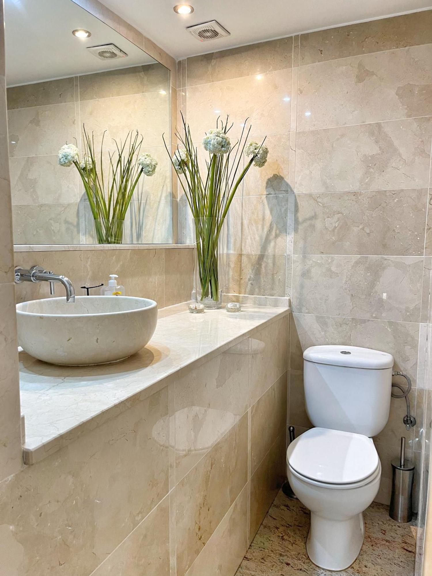 Ojen Penthouse Apartment Bagian luar foto