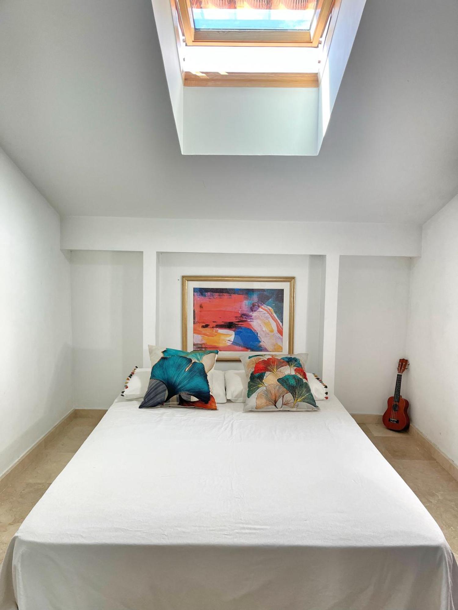 Ojen Penthouse Apartment Bagian luar foto