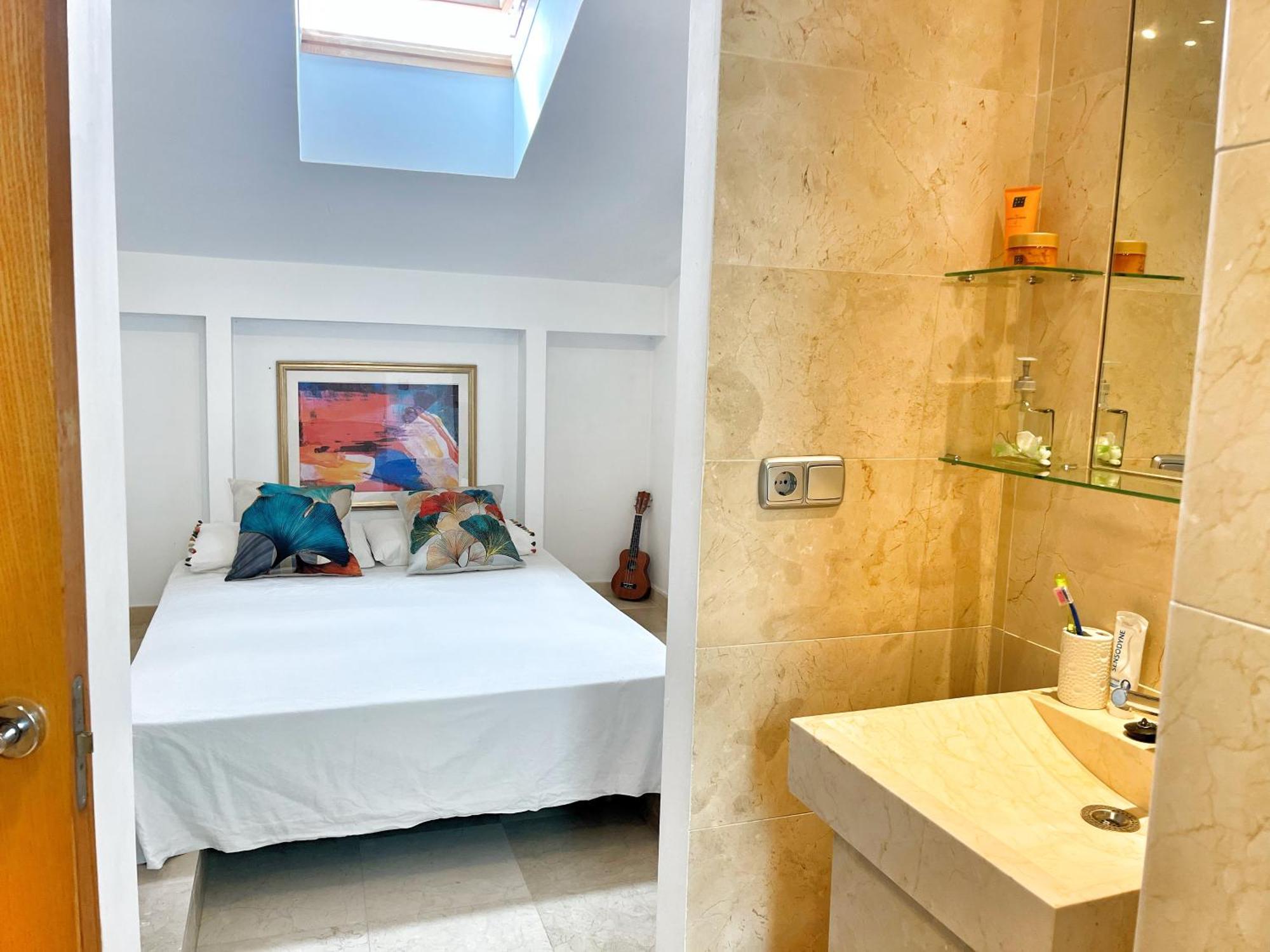 Ojen Penthouse Apartment Bagian luar foto