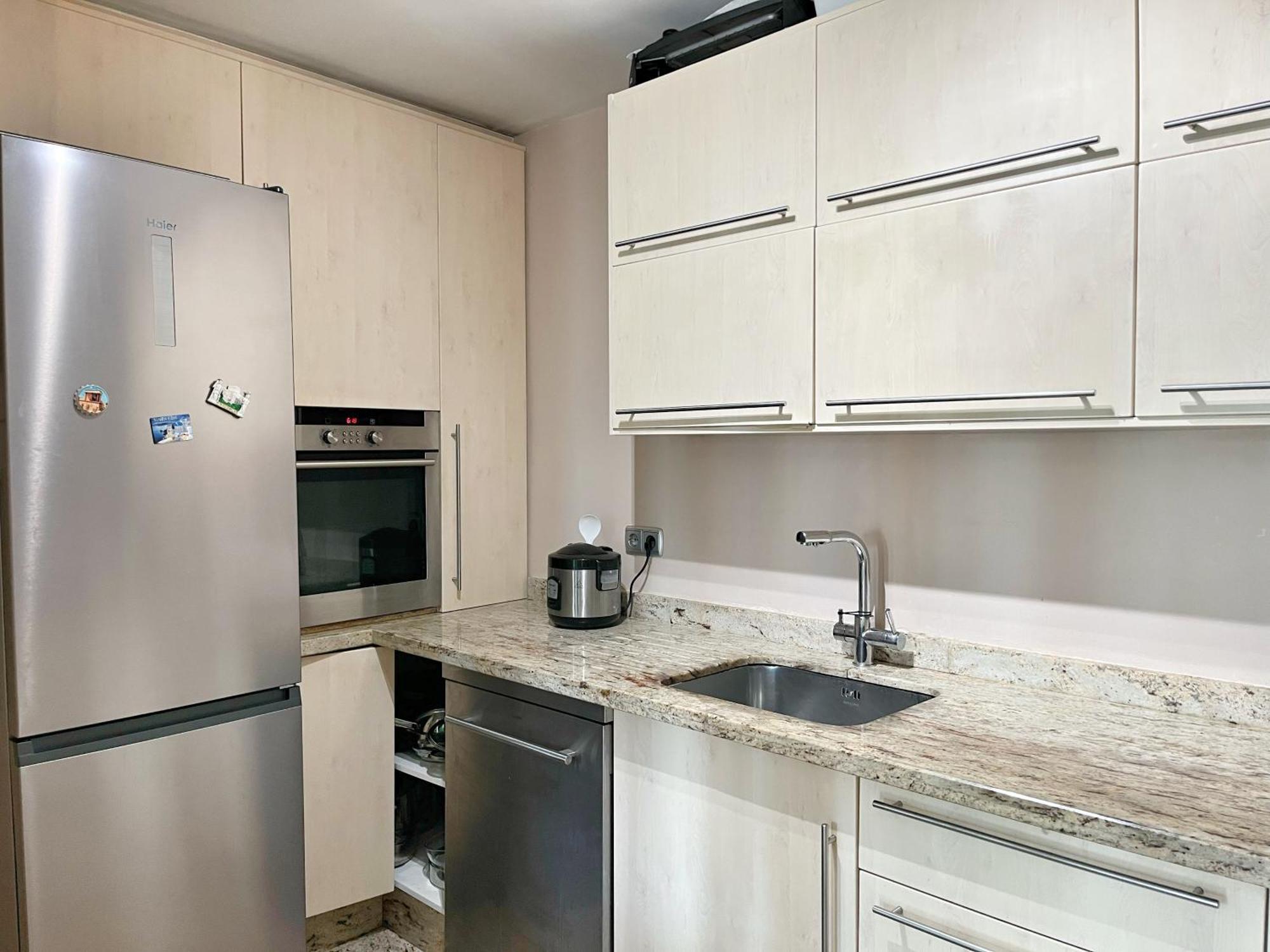 Ojen Penthouse Apartment Bagian luar foto